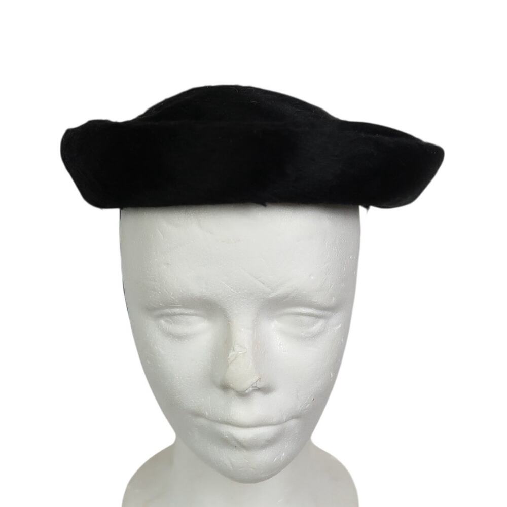 Vintage 60s Black Faux Fur Velvet Beret Hat w/ Chin Strap